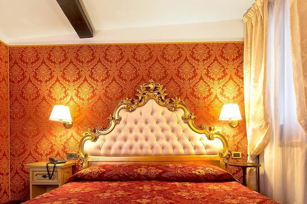 Ca' Della Loggia Bed & Breakfast Venice