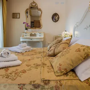 Bed and breakfast Angeles, Venecia