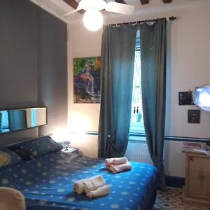 Couette-café Biennale, Venise