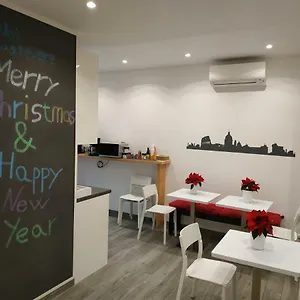 https://danoi-in-trastevere.it-romehotels.com