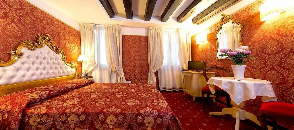 Ca' Della Loggia Bed & Breakfast Venice